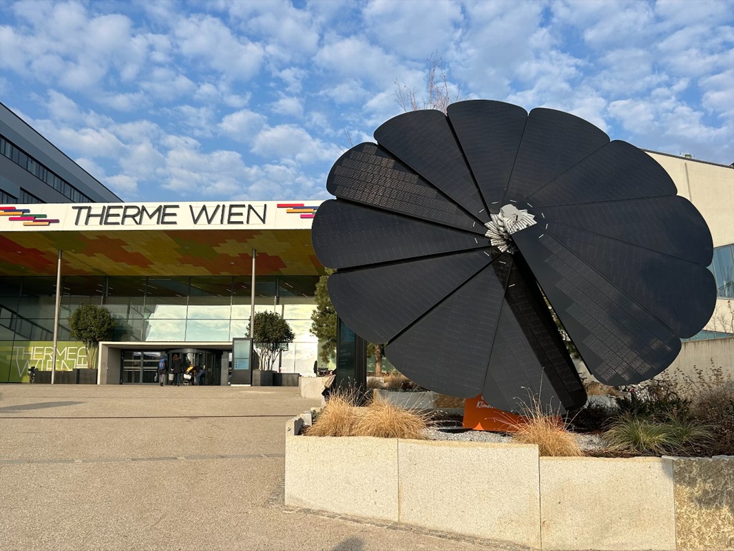 Solarni cvijet ispred Bečkih termi 📷 © Wien Energie / C. Höbinger
