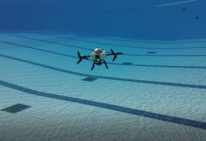 Dron se ispod površine kreće brzinom od dva metra u sekundi 📷 CUHK