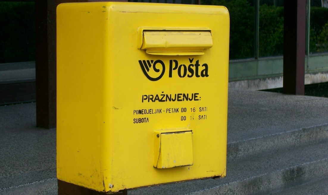 Hrvatskoj pošti zabranjeno naplaćivanje famozne 4,5 kune za uručenje malih  paketa - Propisi @ Bug.hr