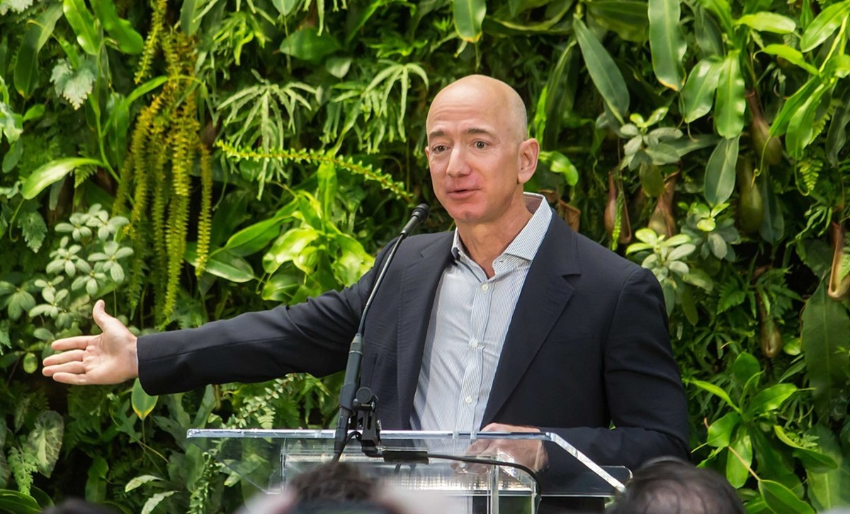 Jeff Bezos sada je "težak" preko 200 milijardi dolara - Osobe @ Bug.hr