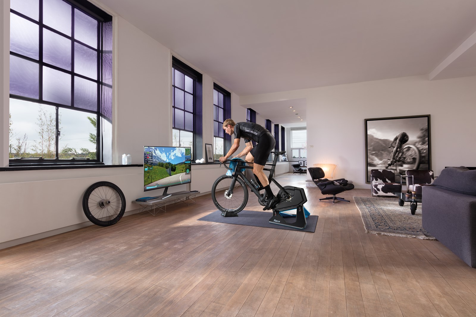 Pametni biciklistički trenažer omogućava zabavno treniranje u sobi -  Gadgeti @ Bug.hr